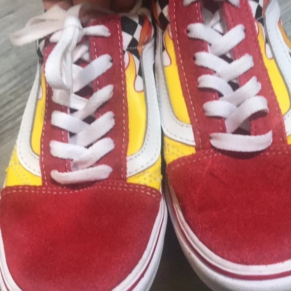 VANS‎ YOUTH FLAME COMFYCUSH OLD SKOOL SNEAKERS SIZE 3